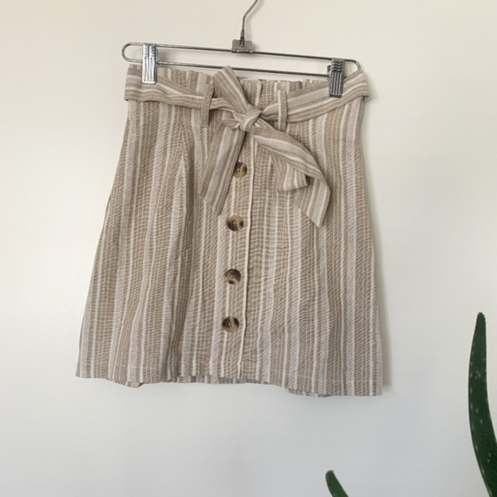 Ivy + Main Khaki Stripe Button Down Skirt sz 0